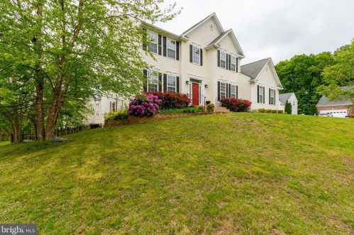 10220 Antietam Ct, Fredericksburg, VA 22408-0802