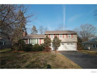 481 Valley Rd, Fairfield, CT 06825-1242