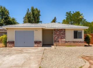 4224 Cornelia Ave, Fresno, CA 93722-4331