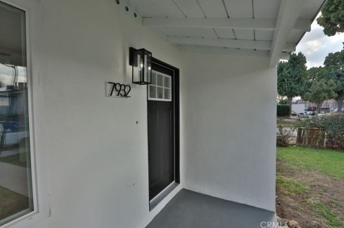 7932 Newlin Ave, Whittier CA  90602-2025 exterior