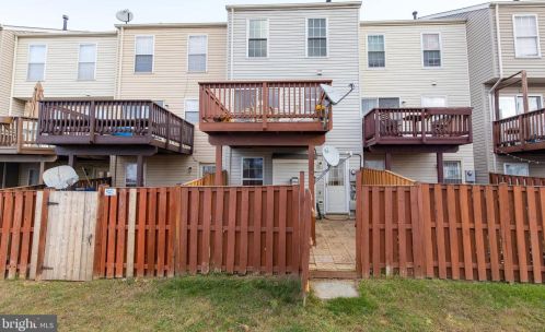 6410 Andrew Matthew Ter, Springfield VA  22150-7826 exterior