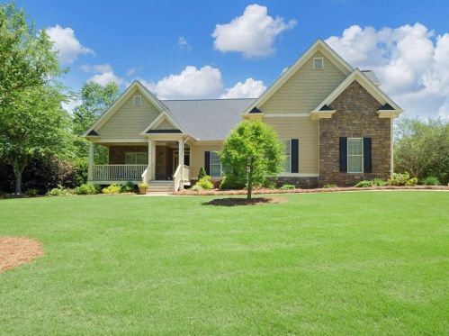 397 Summit View Dr, Jefferson, GA 30549-4029