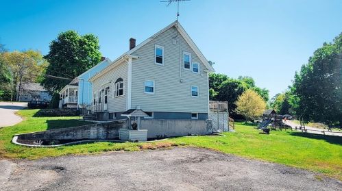 26 Old Mill St, Burrillville, RI 02830-1617
