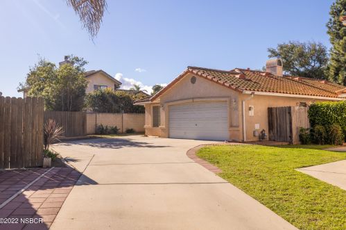 406 Calle Bonita, Santa Maria, CA 93455-1343