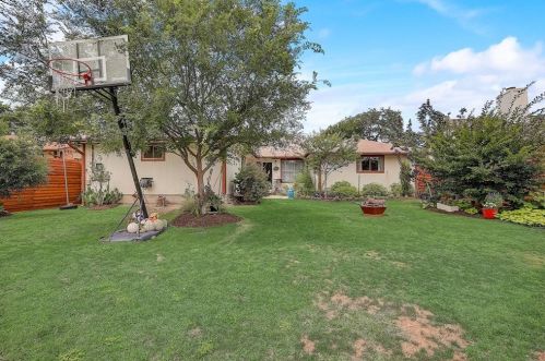 6535 Fair Vly Trl, Austin TX  78749-1250 exterior