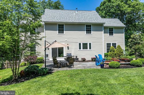 12 Canal Rd, Princeton NJ  08540-7030 exterior