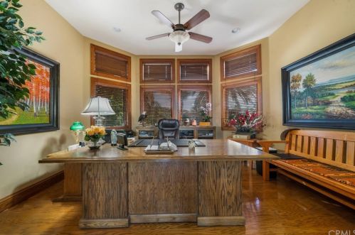 1559 Heather Ln, Riverside CA exterior