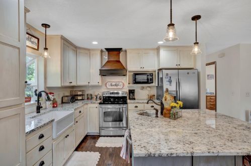 12750 25th Ave, Minneapolis, MN 55441-3970