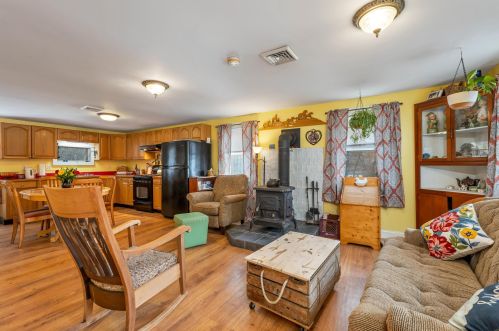 20 Marie Dr, Ellsworth, NH 03266-3338