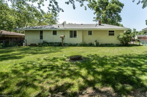 2639 Cedar Ave, Saint Paul MN  55110-4563 exterior