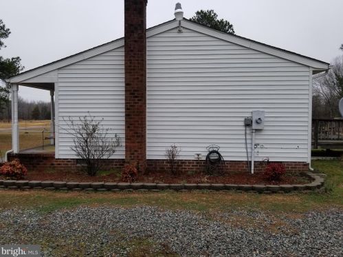 12196 Ladysmith Rd, Woodford, VA 22580-2540