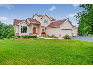 2261 Manuela Cir, Chaska, MN 55318-1298