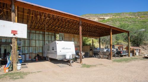 21900 Middle Creek Rd, Oak Creek CO 80467-9727 exterior