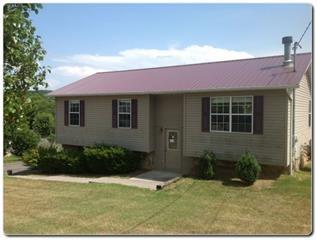 690 Ross Dr, Dandridge, TN 37725-6360