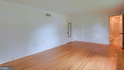 1343 Country Club Dr, Lancaster PA  17601-5209 exterior