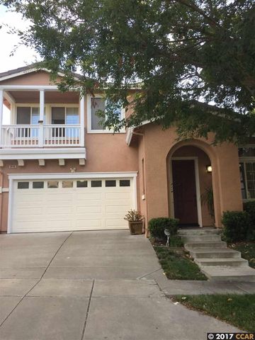 1048 Flowering Ash Dr, Rodeo, CA 94547-2651