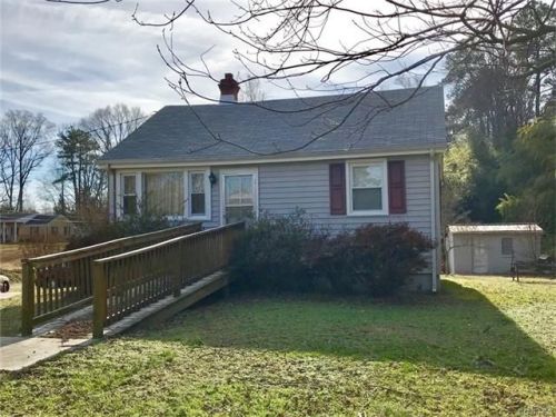 13097 Hill Top Dr, Ashland, VA 23005-7444