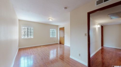 625 California Ave, Glendale CA  91203-1573 exterior