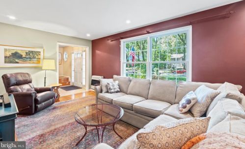 181 Berrywood Dr, Severna Park MD 21146-2030 exterior