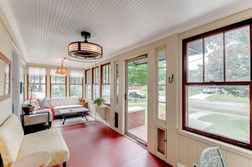 2209 2nd St, Saint Paul MN  55110-3204 exterior