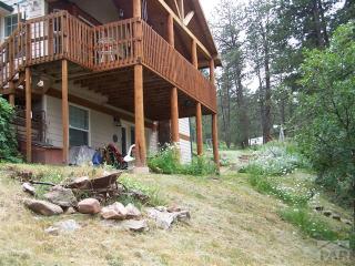 8520 Pine Dr, Beulah, CO 81023-9771