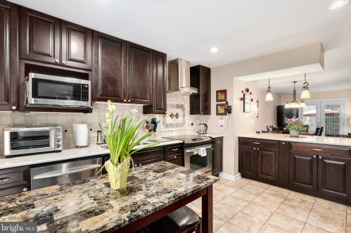 12943 Tourmaline Ter, Silver Spring MD 20904-5351 exterior