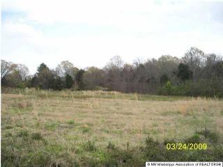 26 Cottonboll Cir, Evansville, MS 38618-7556