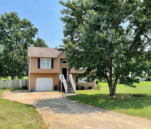 19 Winter Wood Ct, Taylorsville, GA 30178-1585