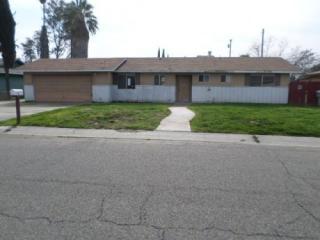 4205 Cherry Ave, Visalia, CA 93277-5715