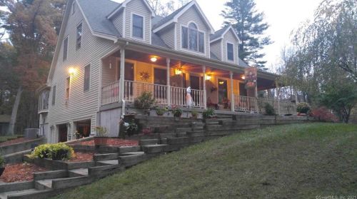 20 Grant Dr, Somers, CT 06071-1062