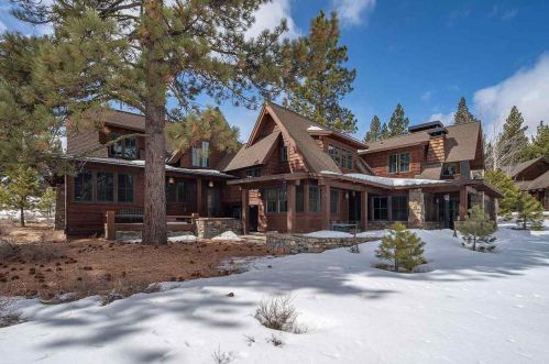 10237 Dick Barter, Truckee CA  96161-5172 exterior