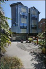 7916 Ashworth Ave, Seattle, WA 98103-4849