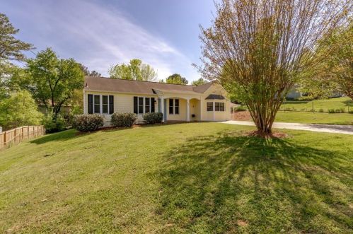 307 Knollwood Ln, Holly Springs, GA 30188-4579