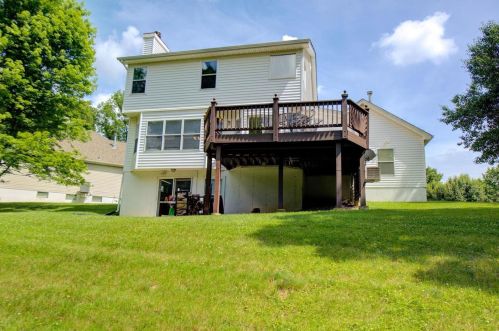101 Meramec Oak Rdg, Fenton, MO 63026-2713