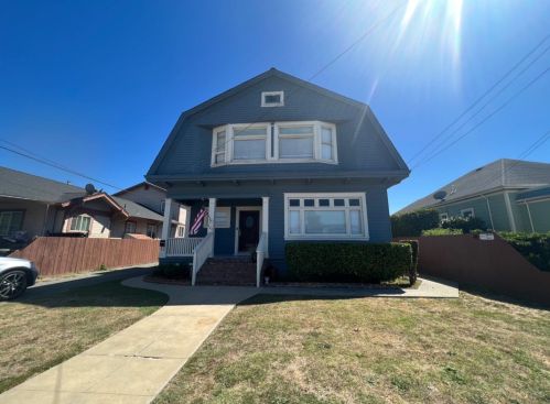 220 Maple Ave, Watsonville, CA 95076-4815