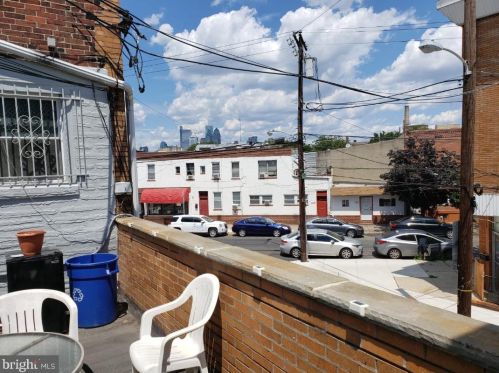 1501 12th St, Philadelphia PA 19147-6201 exterior