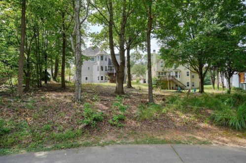 506 Chestnut Walk, Holly Springs GA  30114-7748 exterior