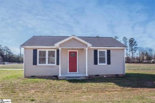 217 Texas Ave, Chesnee, SC 29323-1002