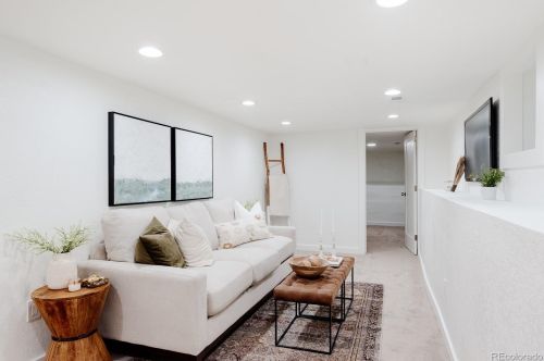 115 Emerson St, Denver CO  80210-1619 exterior