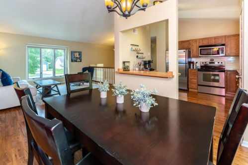 3695 Falcon Way, Saint Paul MN  55123-2227 exterior