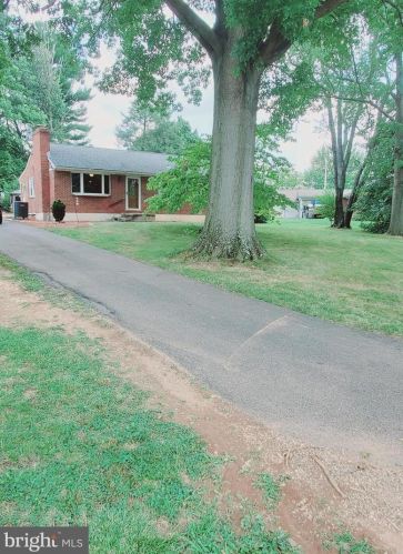 328 Montgomery Dr, Forest Hill, MD 21050-3023