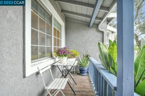 2735 Sinclair Ave, Concord CA  94519-2619 exterior