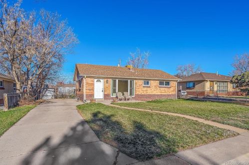 8571 Crescent Dr, Westminster, CO 80031-3723