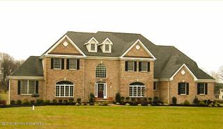 1 Cozy Dr, Millstone Township, NJ 07726-8828