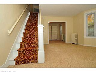 170 Liberty St, Middletown, CT 06457-2661