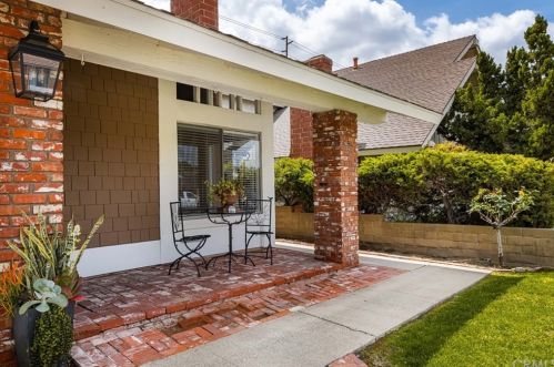 6270 Woodsboro Ave, Anaheim CA  92807-2347 exterior