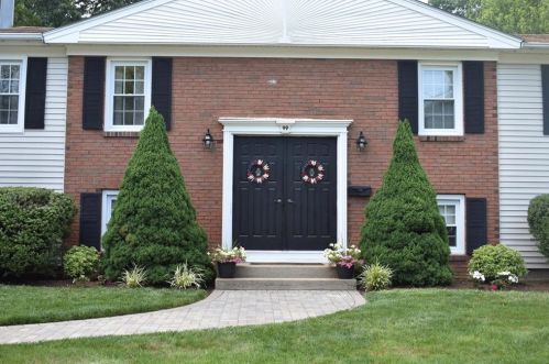 99 Haley Rd, Warwick, RI 02889-3135