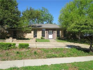 1425 Merrimac Trl, Garland TX  75043-1610 exterior