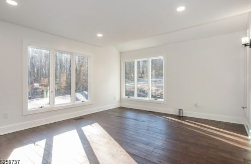 113 Everdale Rd, Dover NJ  07869-2301 exterior