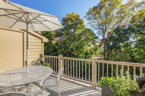 2114 Alpine Pl, Cincinnati OH  45206-2603 exterior